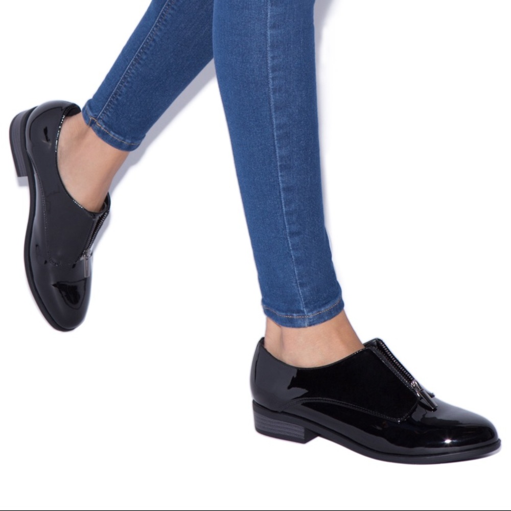 Ronnell Flat with zipper